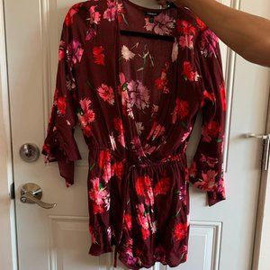 Floral 3/4 sleeve romper